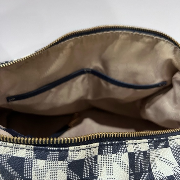 Michaels Kors Grayson medium empire satchel EUC - Picture 12 of 13